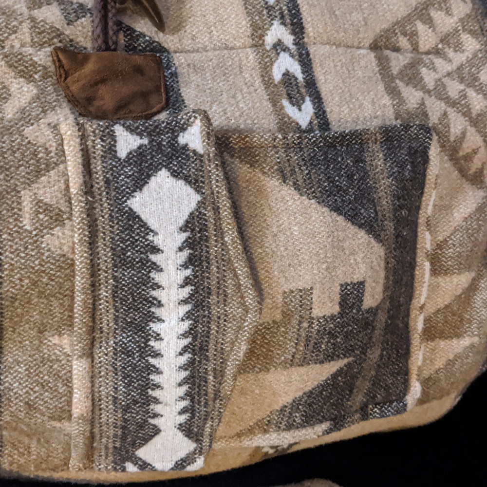 Host Pick🎉 Legendary Whitetails Winter Coat - Picture 6 of 16